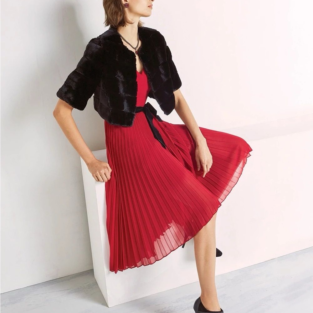 White House Black Market Red Sundress with V-neck Sleeveless for Cocktail